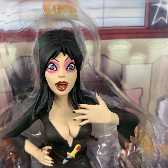 Elvira Toon Terrors Figure Halloween - Picture 6 of 7